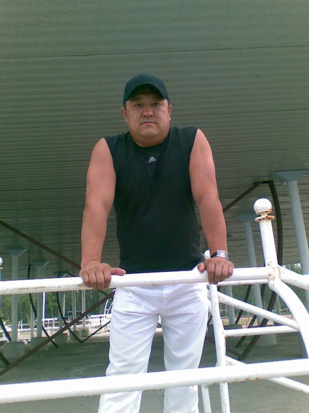 Данияр Галиев