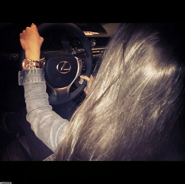 Дана Каракешова