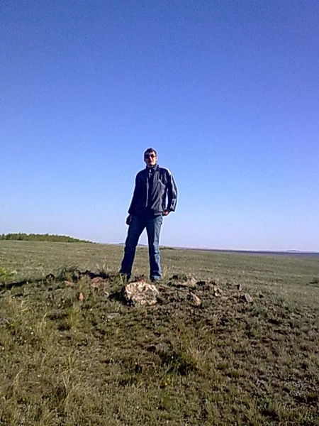 Валерий Гнатюк