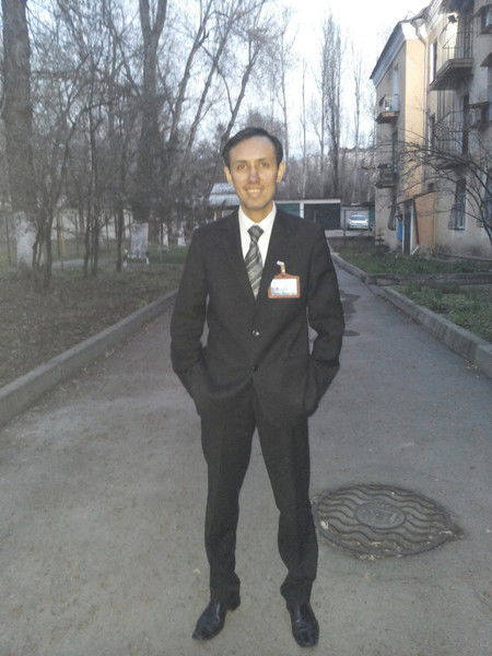 Валихан Исалиев