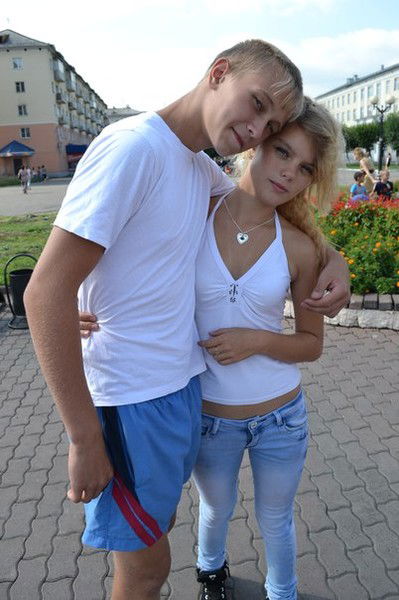 Денис Капичников