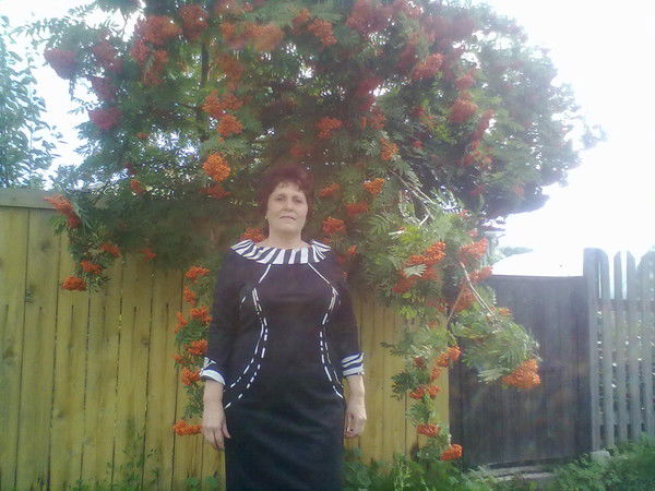 Нина Карманова