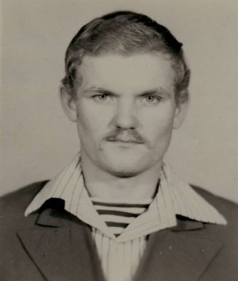 Владимир Маслаков