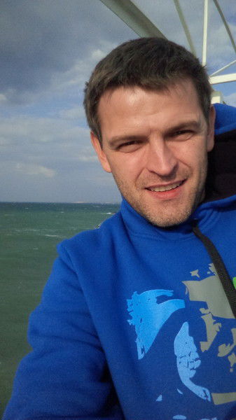 Константин Попов