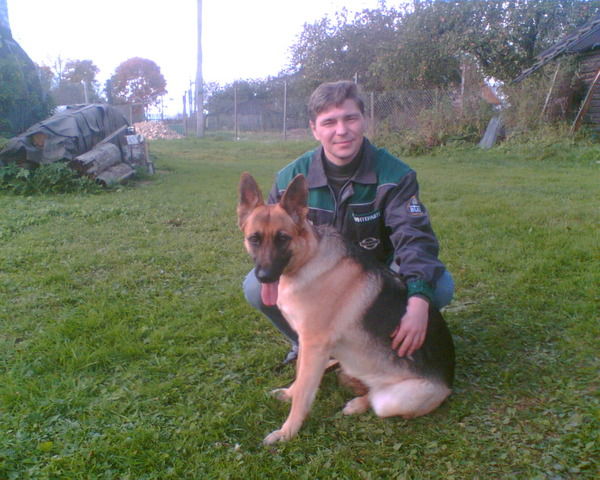 Михаил Фролов