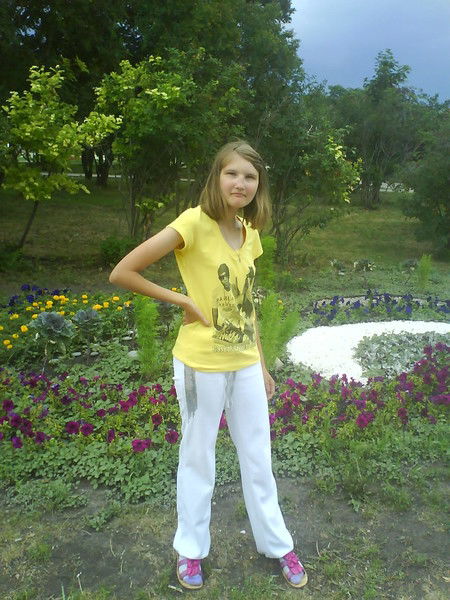 Анюта Воротникова