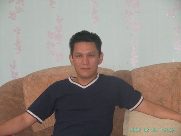 Еркен Искаков