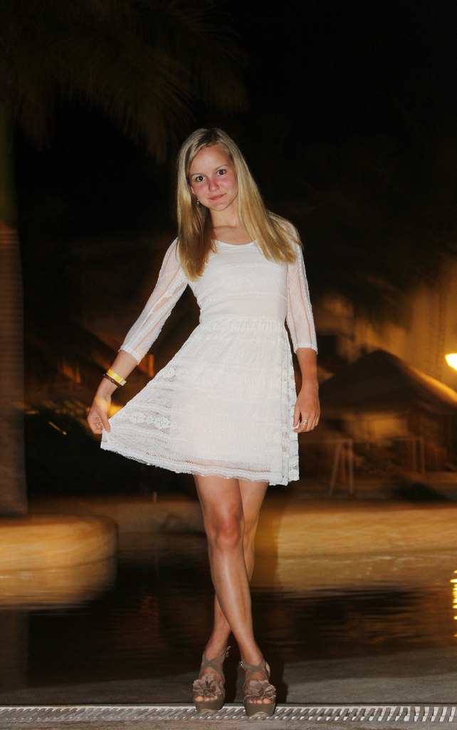 Наташа Александрова