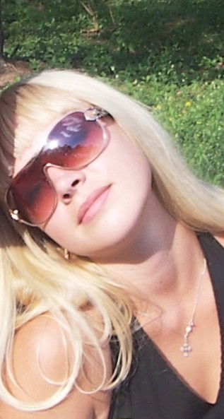 Настя Хлестова