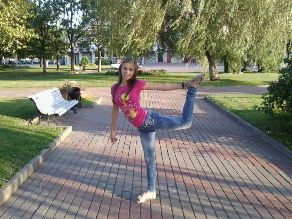 Александра Жукова