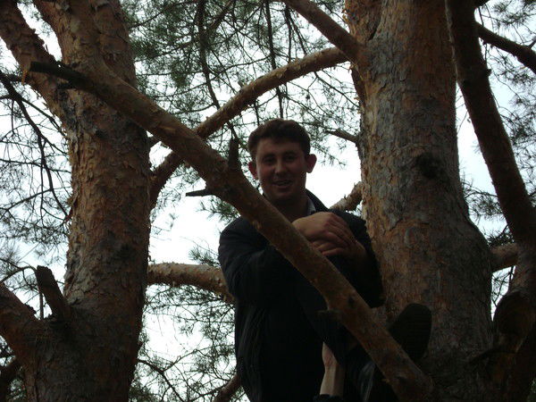 Юрий Светлаков