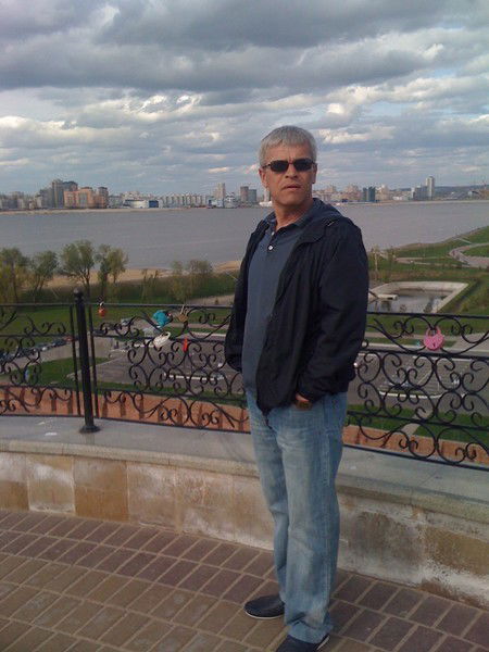 Андрей Костюхин