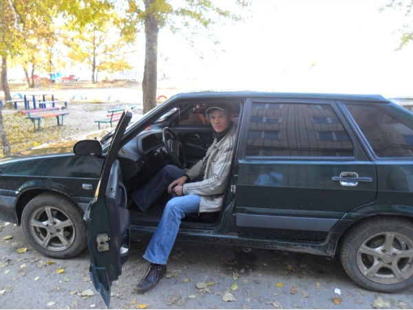 Виктор Тюленев