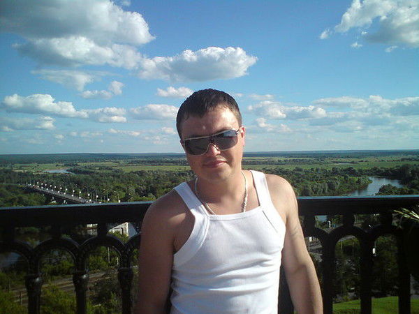 Денис Комаров