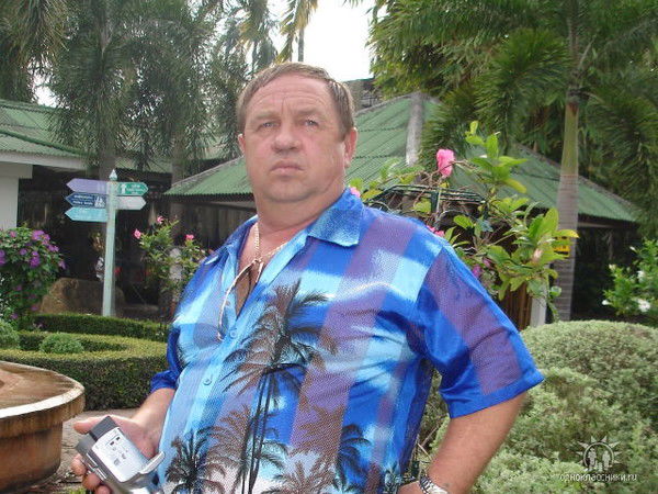 Юрий Олейник