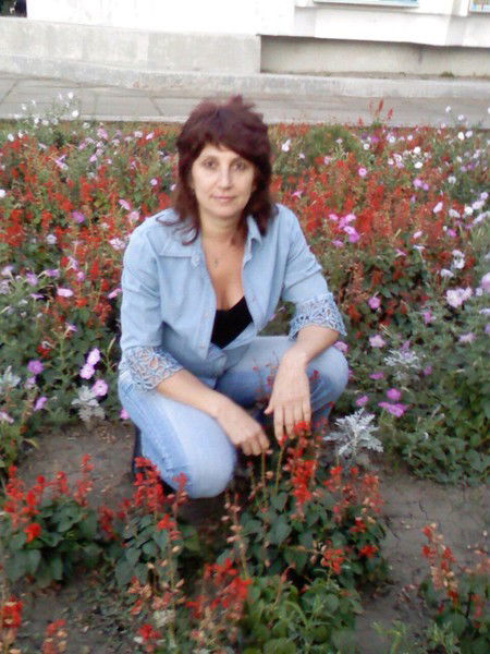 Люба Кострикова