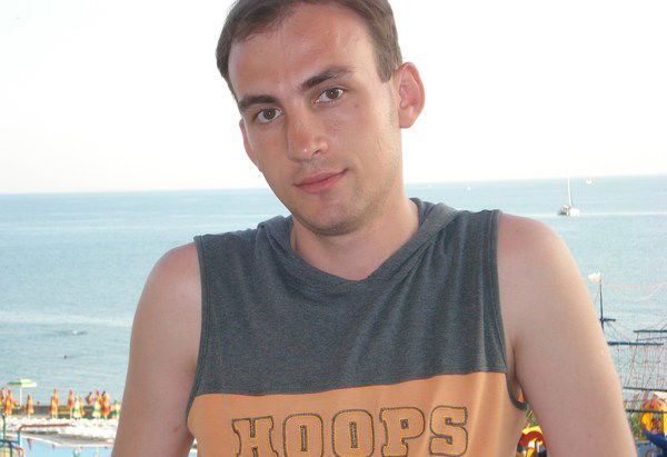 Егоров Артем