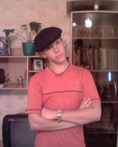 Александр Исаев