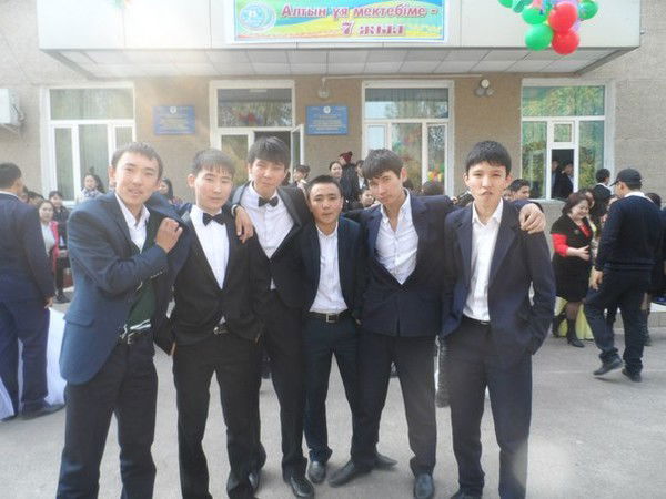 Асылбек Алимханов