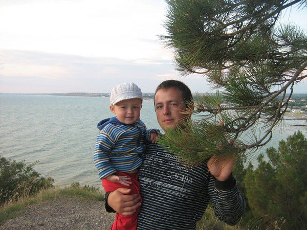 Александр Левченко