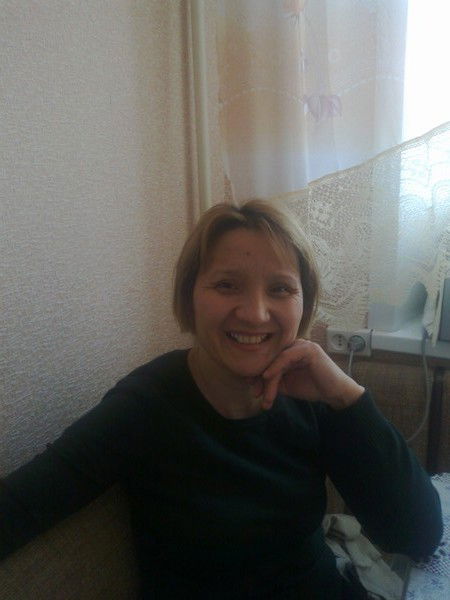 Айна Искакова