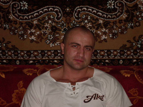 Алексей Пивоваров