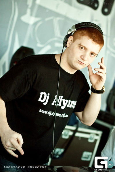 Саня Данчук