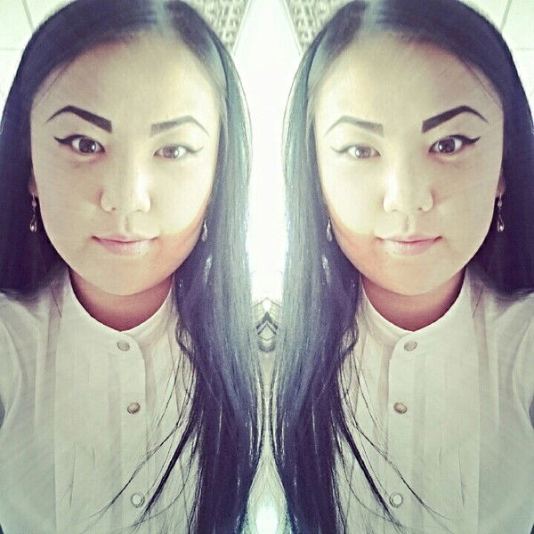 Айшуак Сакенова