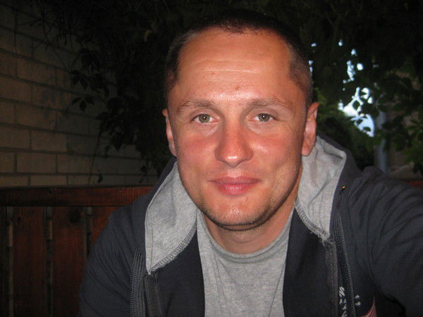 Игорь Попов