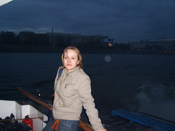 Марина Попова