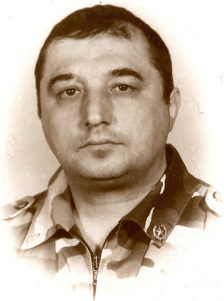 Лев Божко