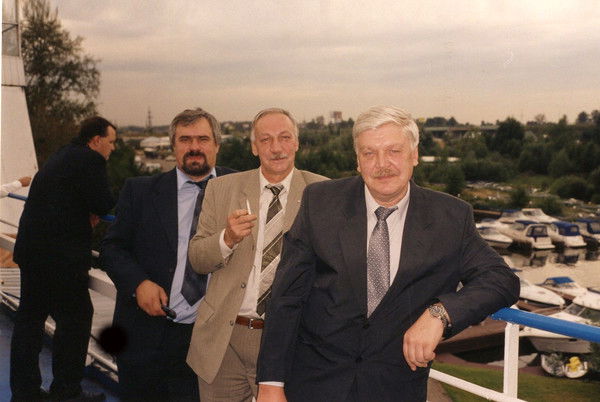 Александр Буров