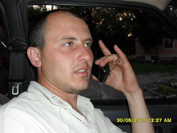 Алексей Безнос