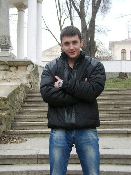 Денис Арнаут