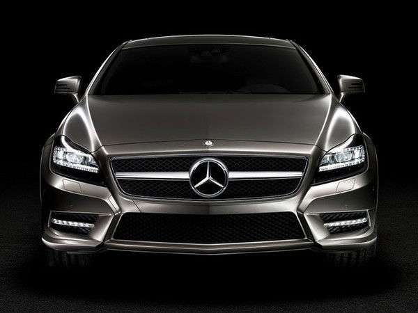 Марат .........