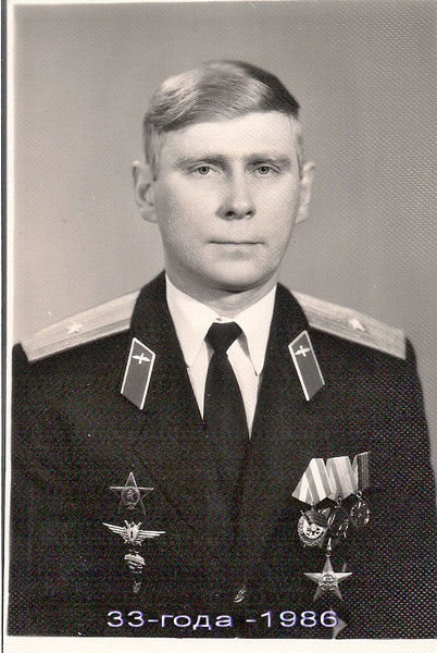 Василий Степанов