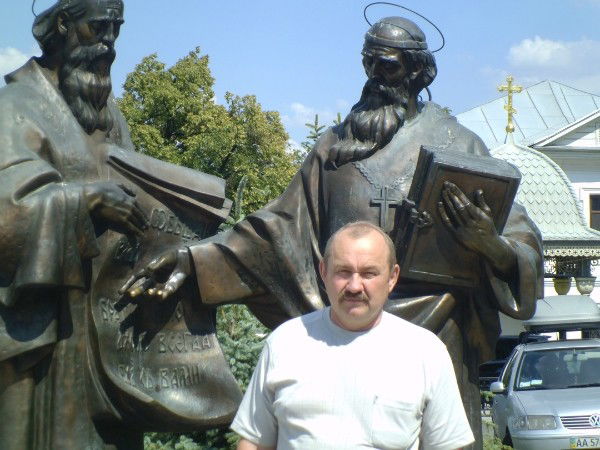 Сергей Емельянов