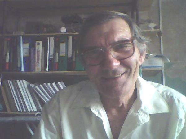 Александр Сухомлинов