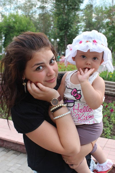 Ангелина >.<