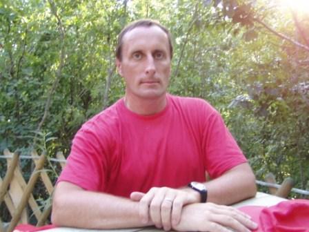 Владимир Николаев