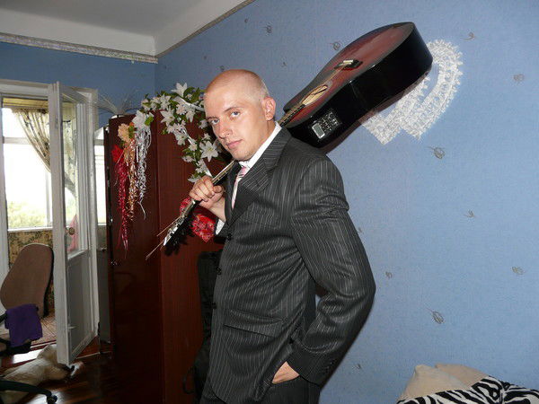 Николя Колобов