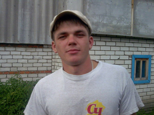 Виктор Львов