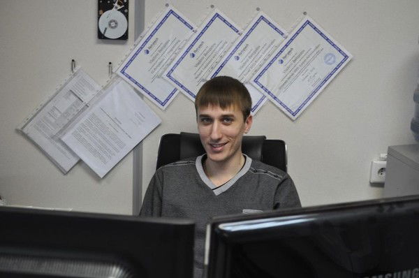 Владимир Белополов