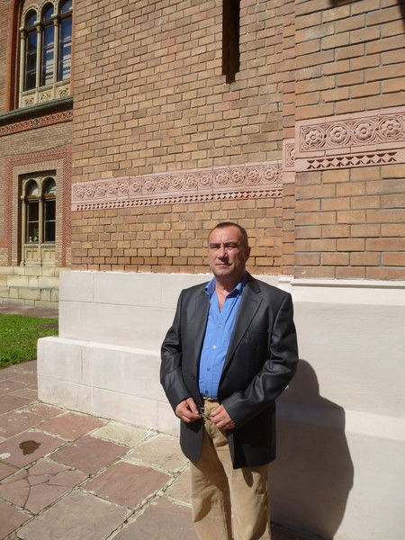 Виктор Шкаринский