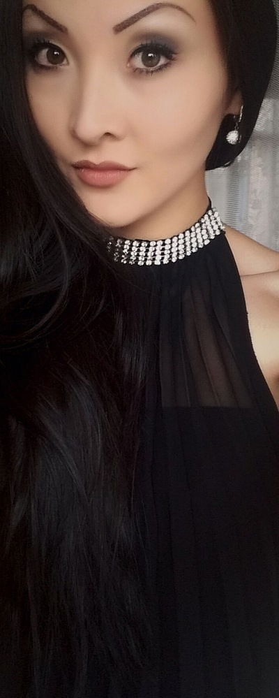 Карина Карасартова