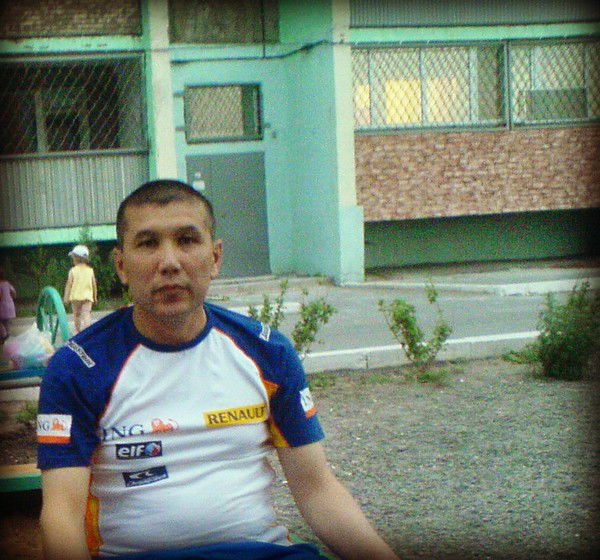 Алан Каманов