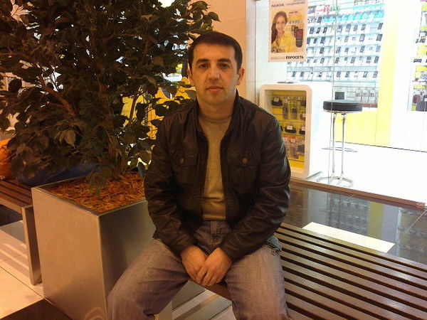 Неман Мансуров