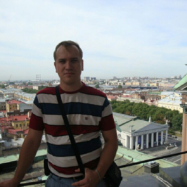 Сергей Наумов