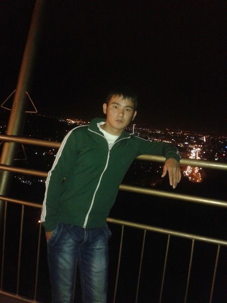 Алмабек Бекетаев