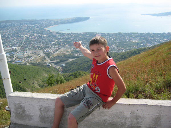 Руслан Легостаев